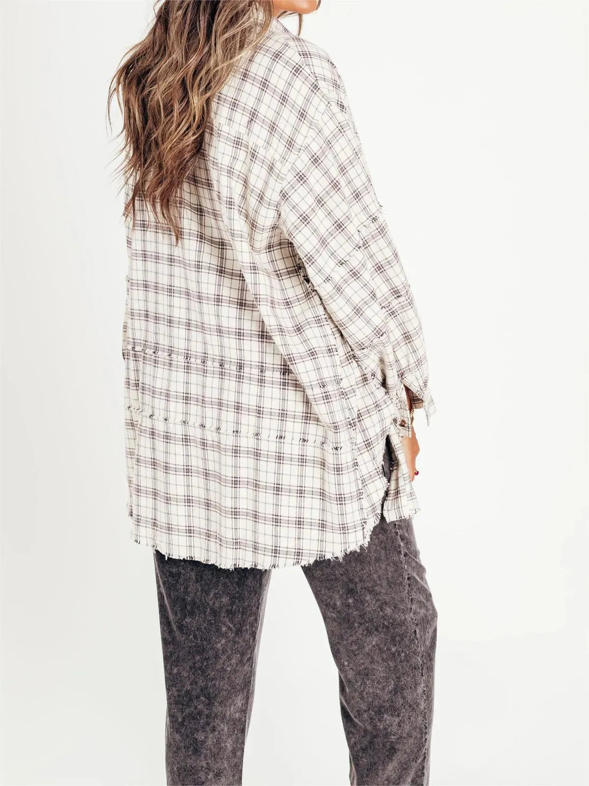 Women’s Plaid Tassel Shirt Jacket – Loose Fit, Long Sleeve (Fall/Winter)